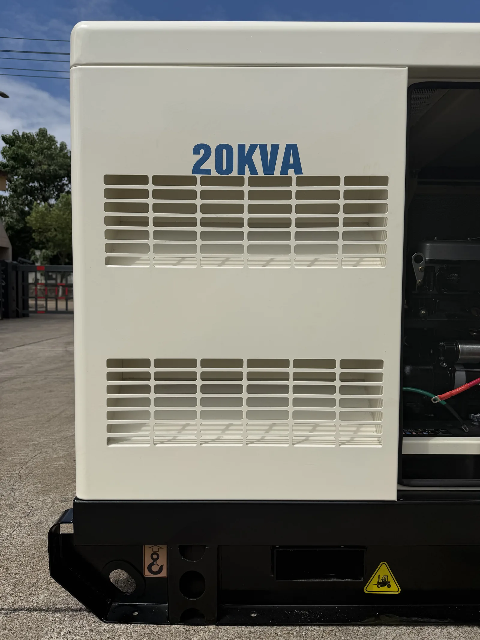 Yangdong 20 kVA Super Silent Generator - 4